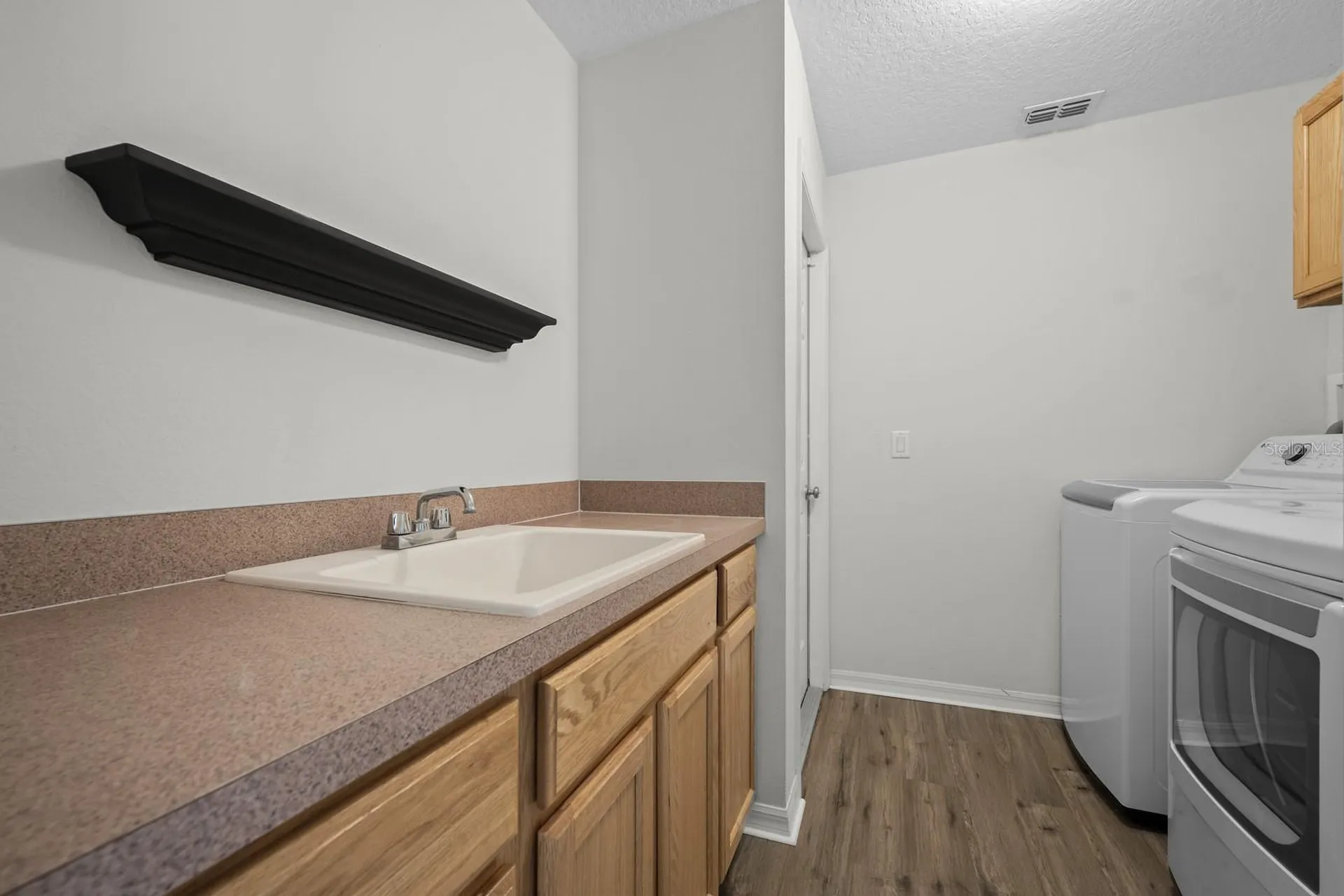 21 Whittingham Lane Palm Coast FL 32164