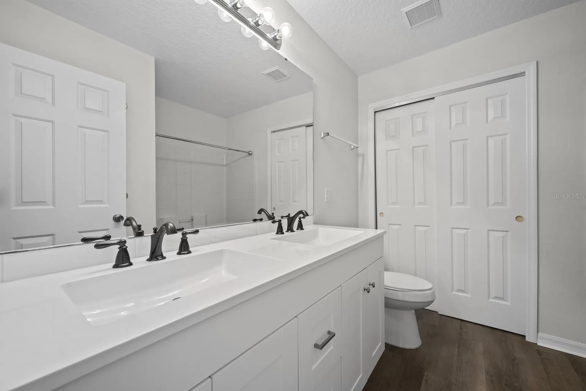 21 Whittingham Lane Palm Coast FL 32164