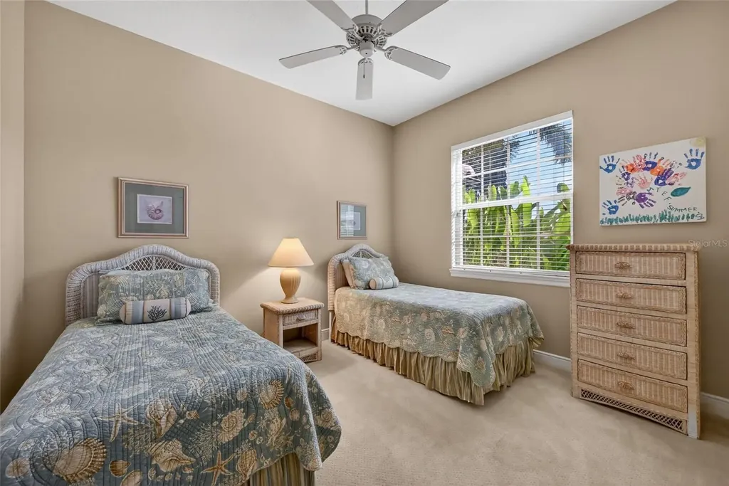 404 Partridge Circle Sarasota FL 34236