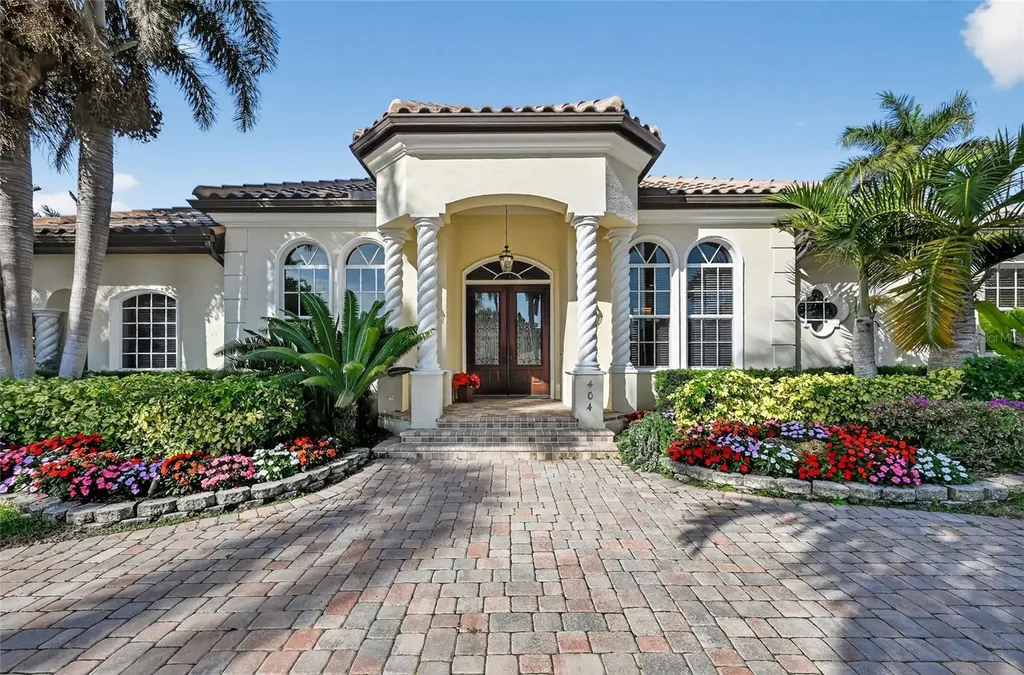 404 Partridge Circle Sarasota FL 34236