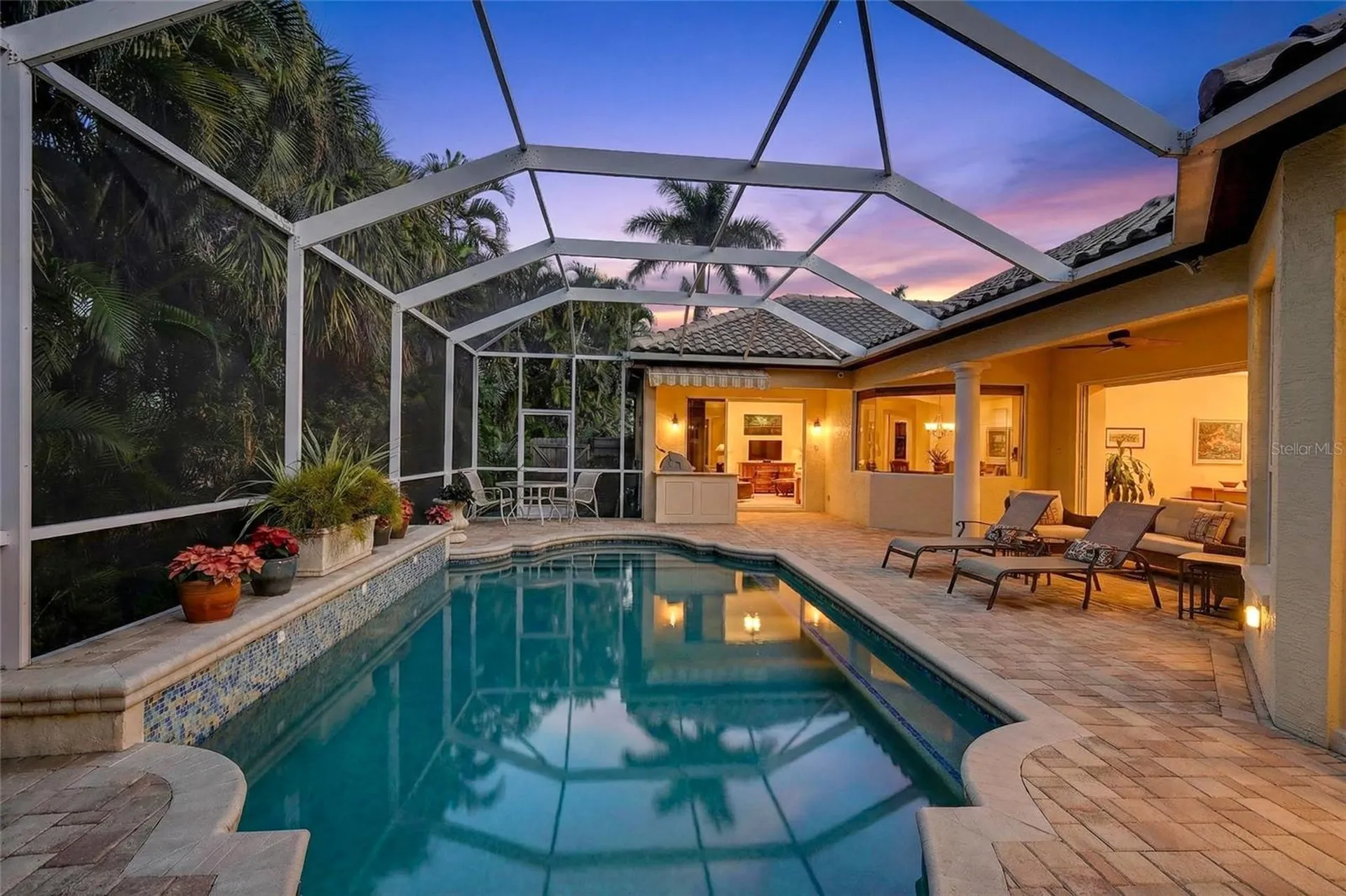 404 Partridge Circle Sarasota FL 34236