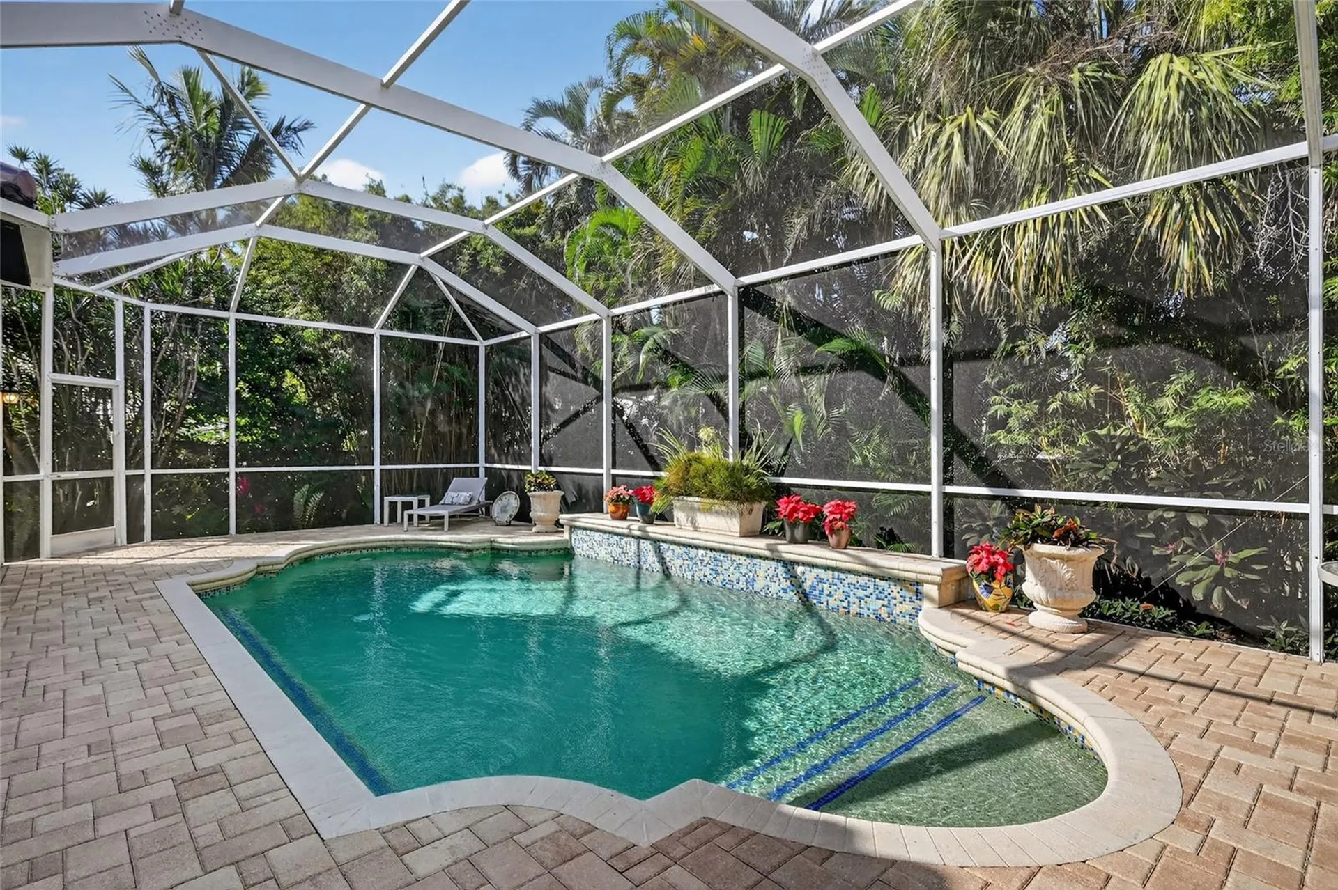 404 Partridge Circle Sarasota FL 34236