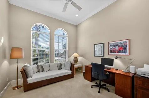 404 Partridge Circle Sarasota FL 34236