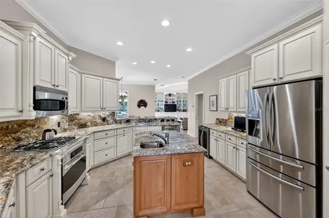 404 Partridge Circle Sarasota FL 34236