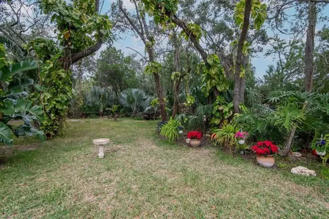 7711 Gulf Way Hudson FL 34667