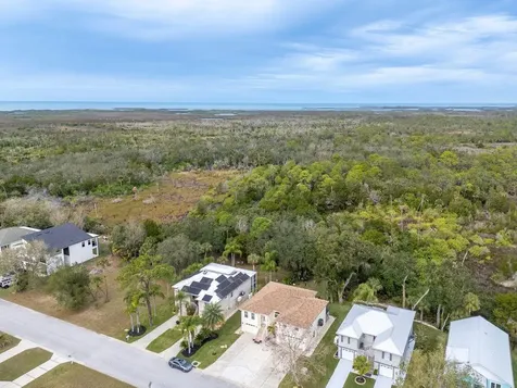 7711 Gulf Way Hudson FL 34667