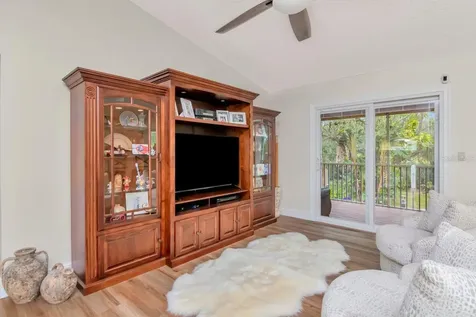7711 Gulf Way Hudson FL 34667
