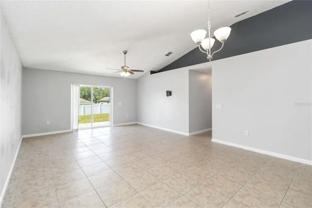 2225 Sandridge Circle Eustis FL 32726