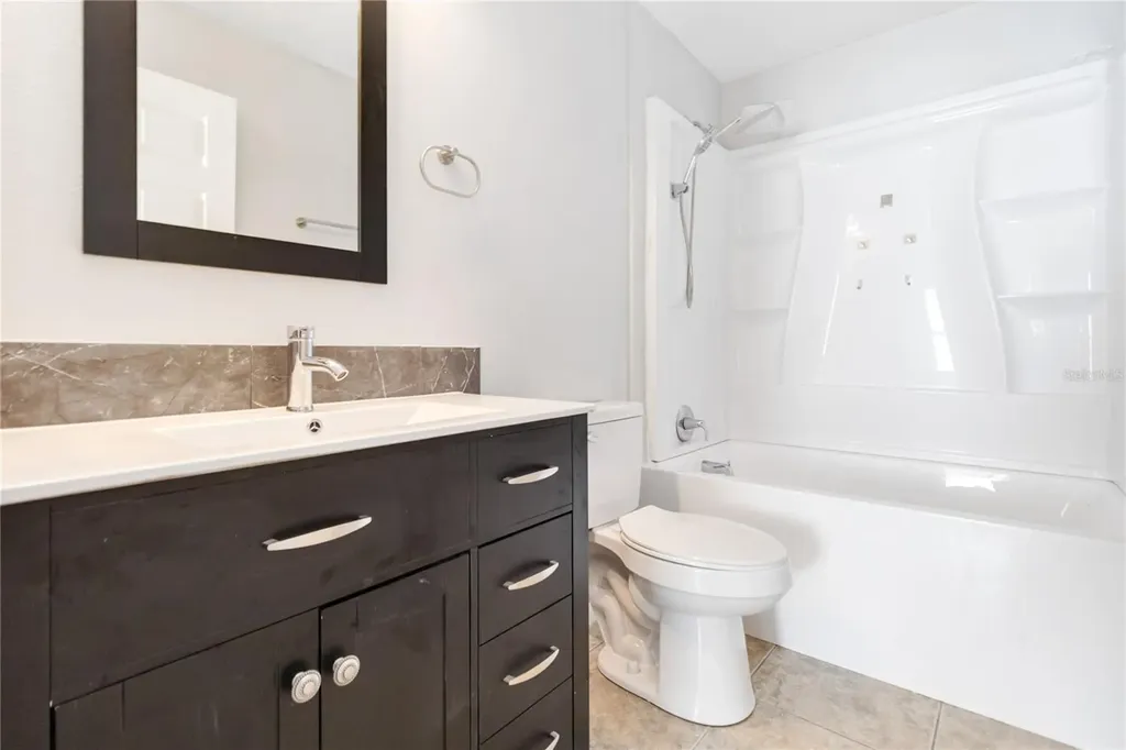2225 Sandridge Circle Eustis FL 32726