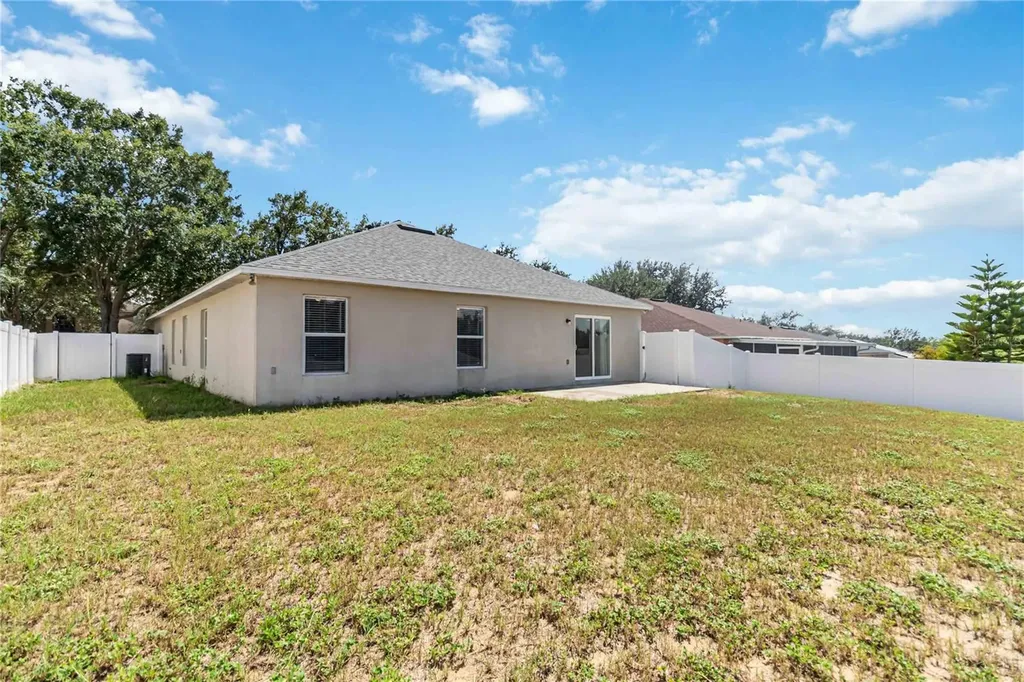 2225 Sandridge Circle Eustis FL 32726
