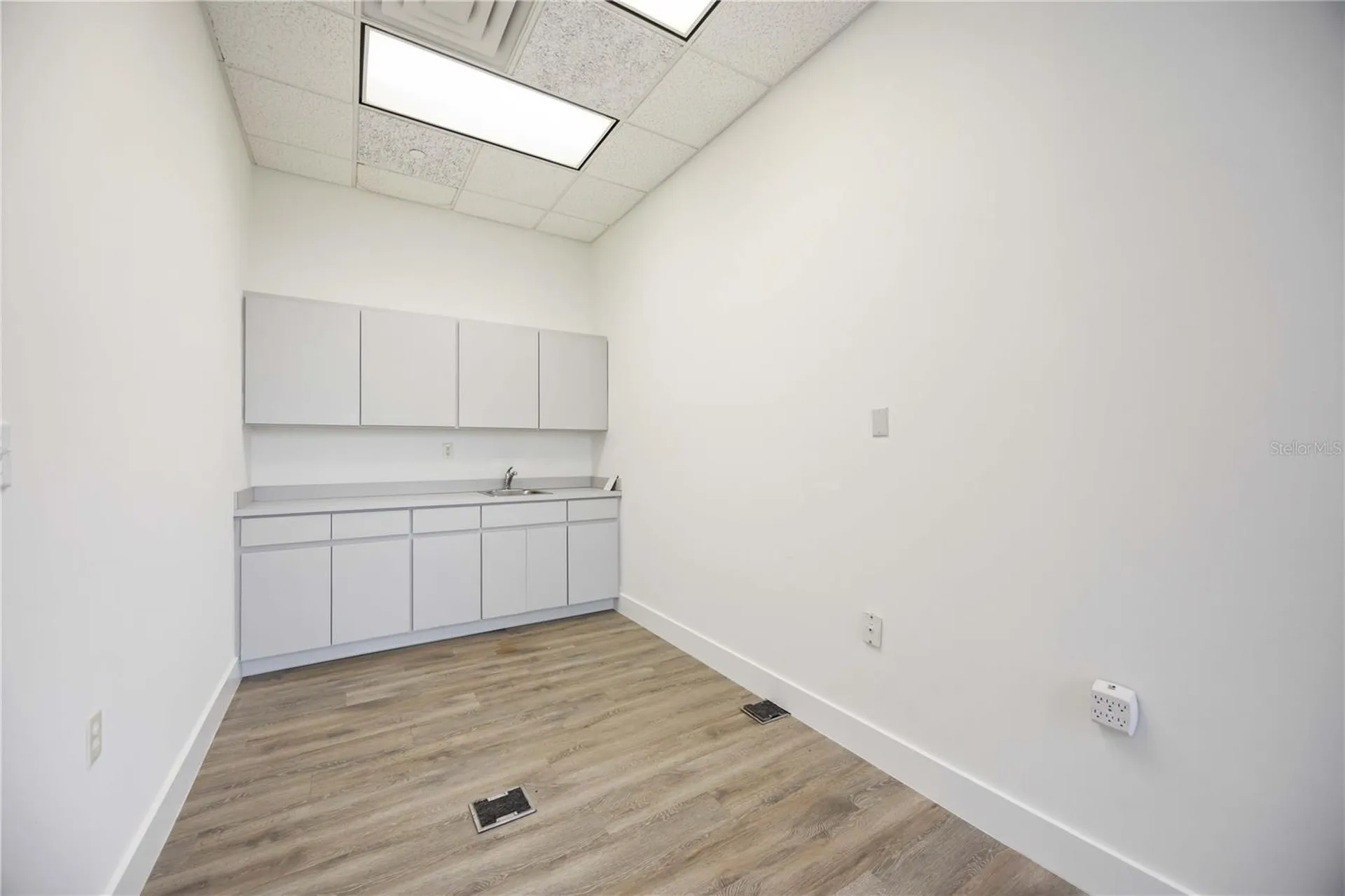 1620 Tamiami Trail Port Charlotte FL 33948