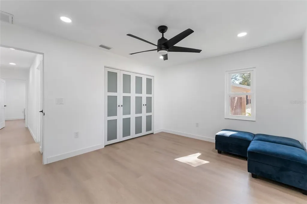 2506 Lakeshore Circle Port Charlotte FL 33952
