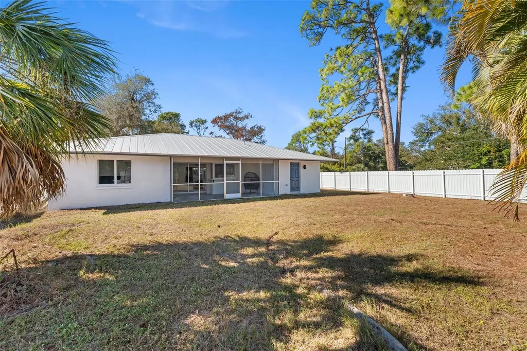 2506 Lakeshore Circle Port Charlotte FL 33952