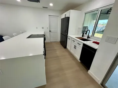 2506 Lakeshore Circle Port Charlotte FL 33952