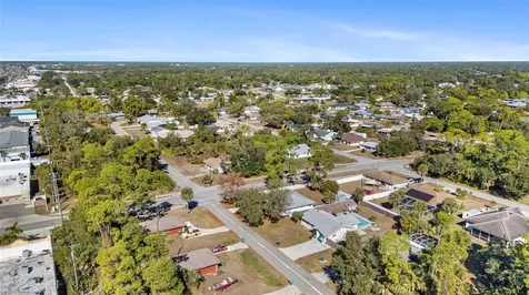 2506 Lakeshore Circle Port Charlotte FL 33952