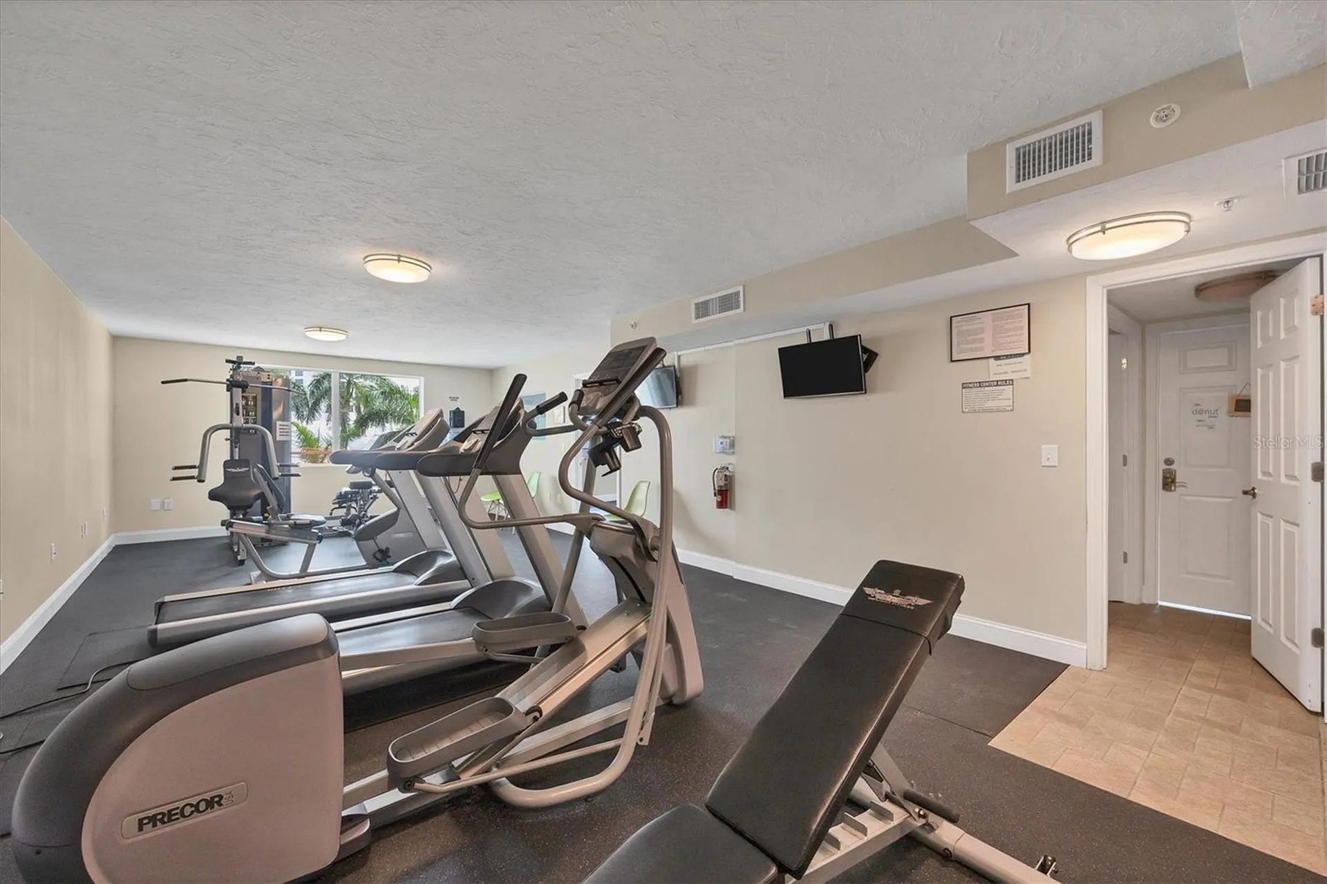 101 S Gulfstream Avenue Sarasota FL 34236