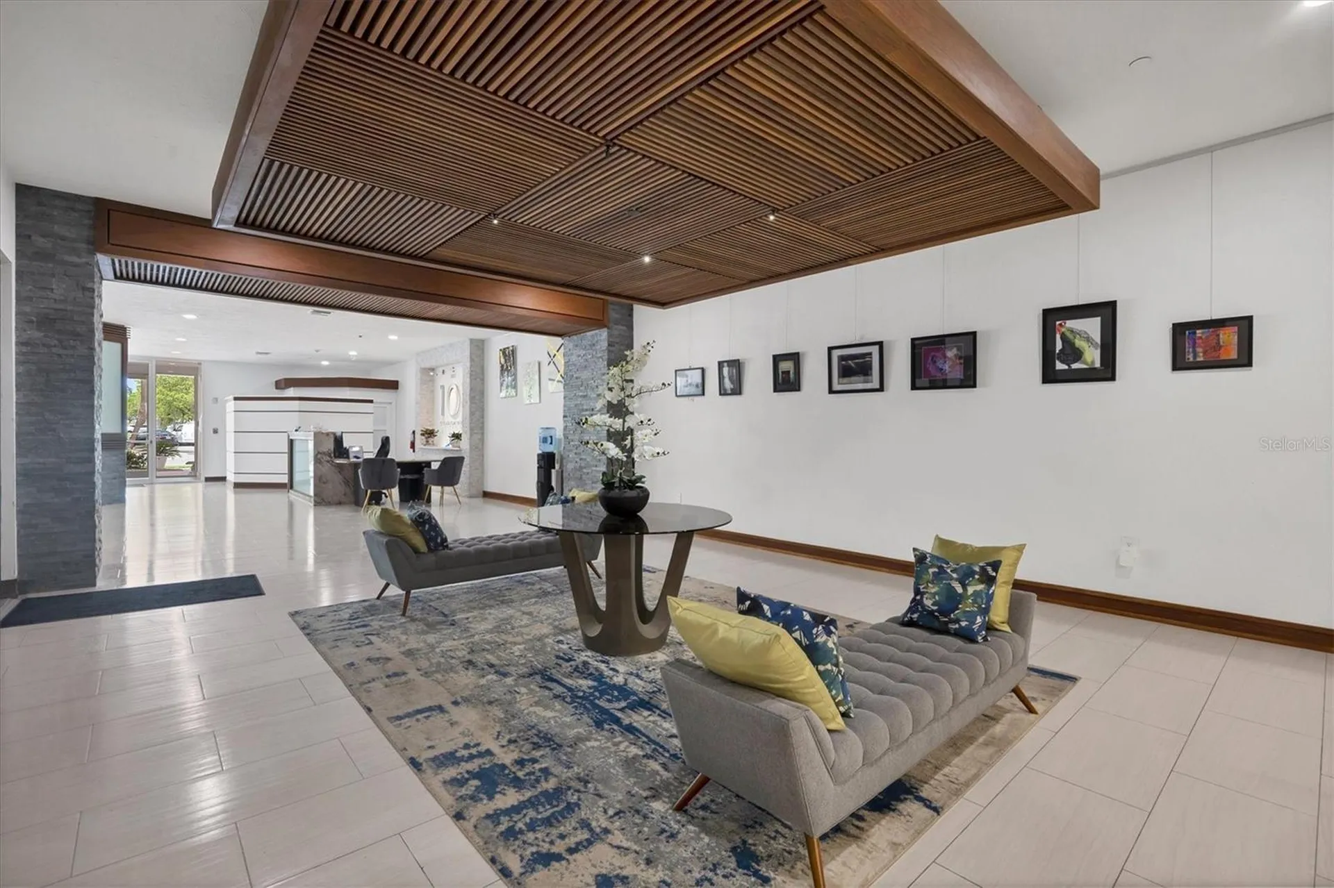 101 S Gulfstream Avenue Sarasota FL 34236
