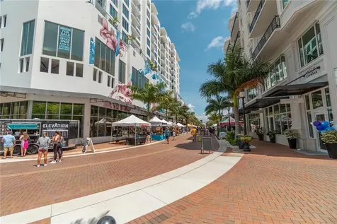 101 S Gulfstream Avenue Sarasota FL 34236