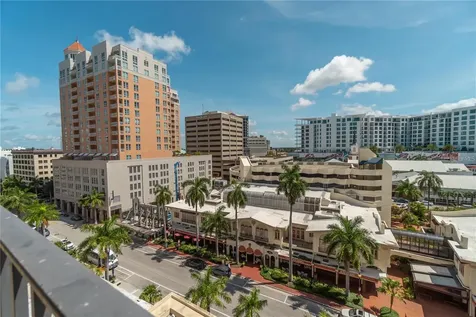 101 S Gulfstream Avenue Sarasota FL 34236