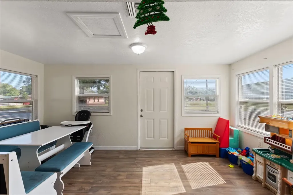 210 Florida Drive Auburndale FL 33823