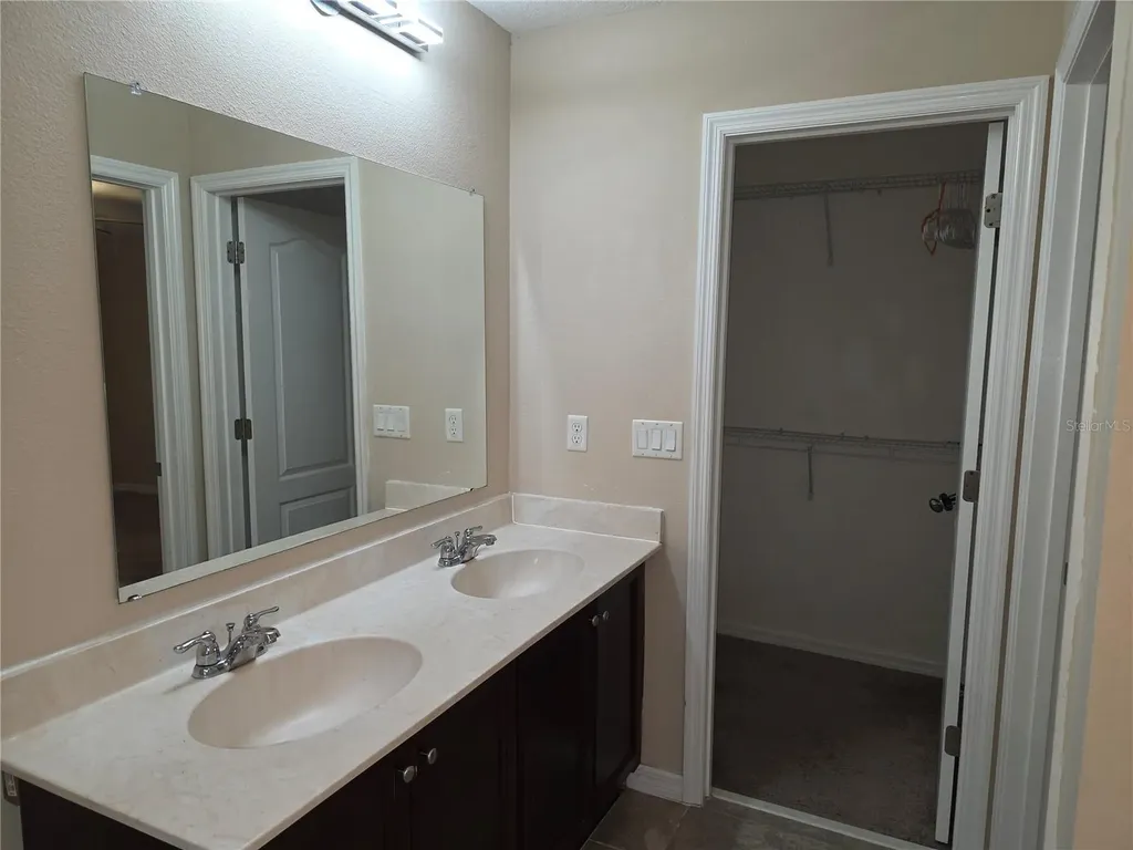 104 Kelly Thomas Way Daytona Beach FL 32124