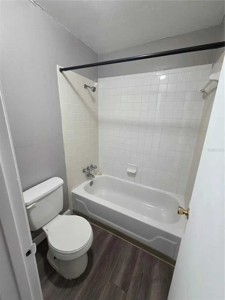 2811 SW Archer Road Gainesville FL 32608