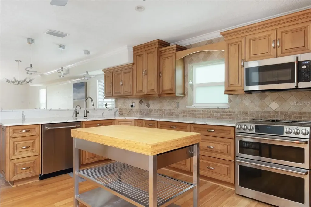 11820 Capri Circle S Treasure Island FL 33706