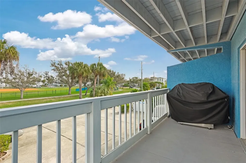 11820 Capri Circle S Treasure Island FL 33706
