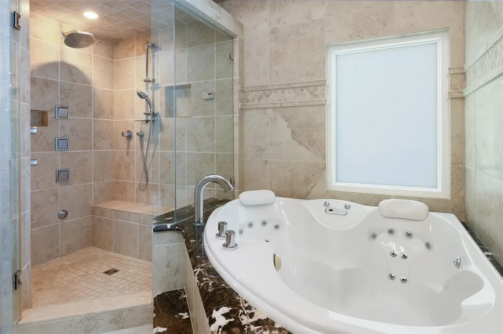11820 Capri Circle S Treasure Island FL 33706