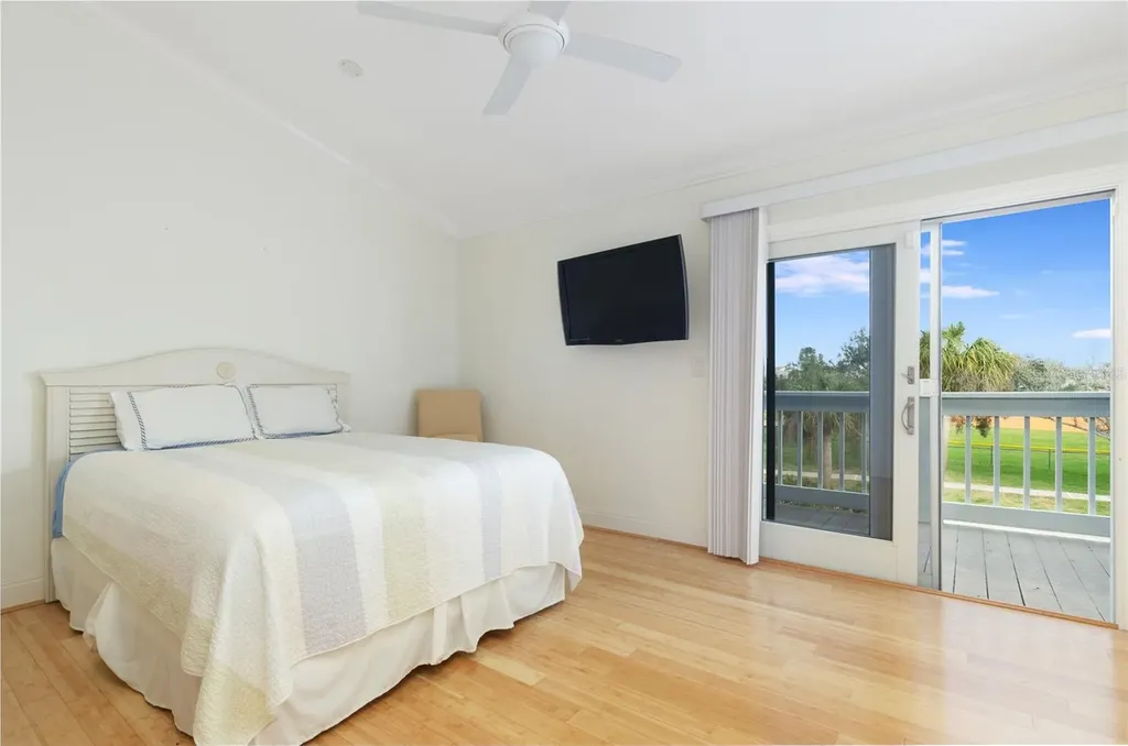 11820 Capri Circle S Treasure Island FL 33706