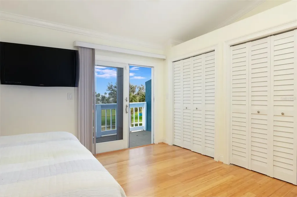 11820 Capri Circle S Treasure Island FL 33706