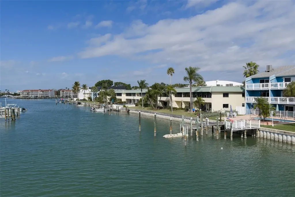 11820 Capri Circle S Treasure Island FL 33706