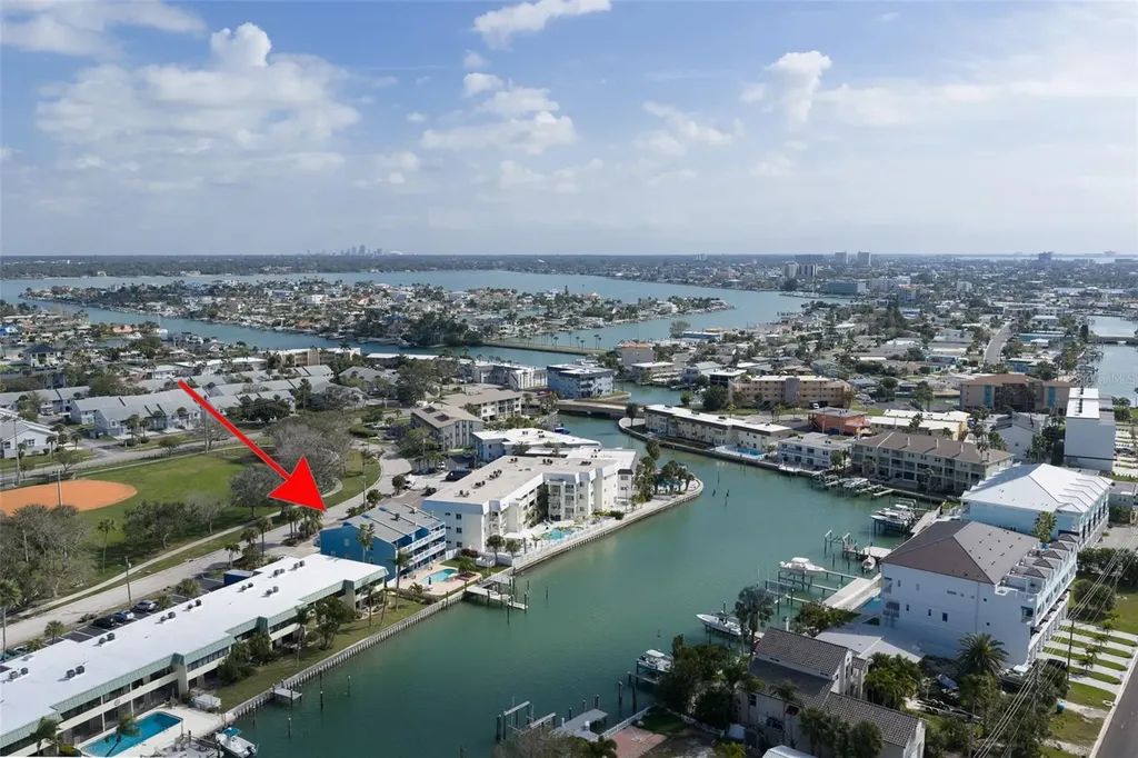 11820 Capri Circle S Treasure Island FL 33706