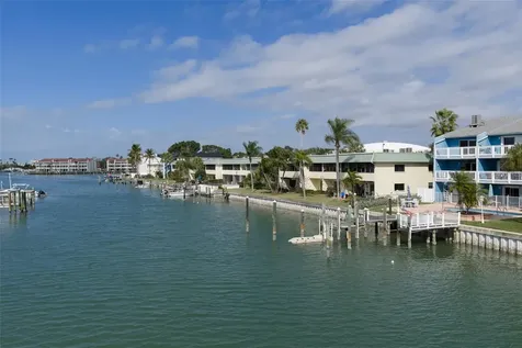 11820 Capri Circle S Treasure Island FL 33706