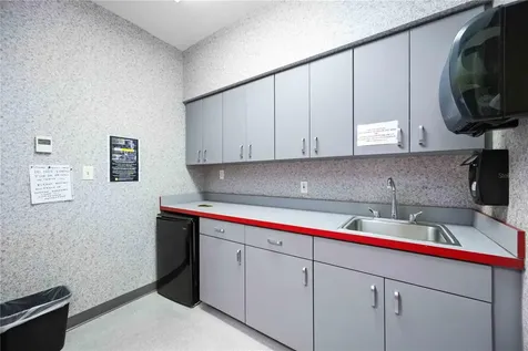 1620 Tamiami Trail Port Charlotte FL 33948