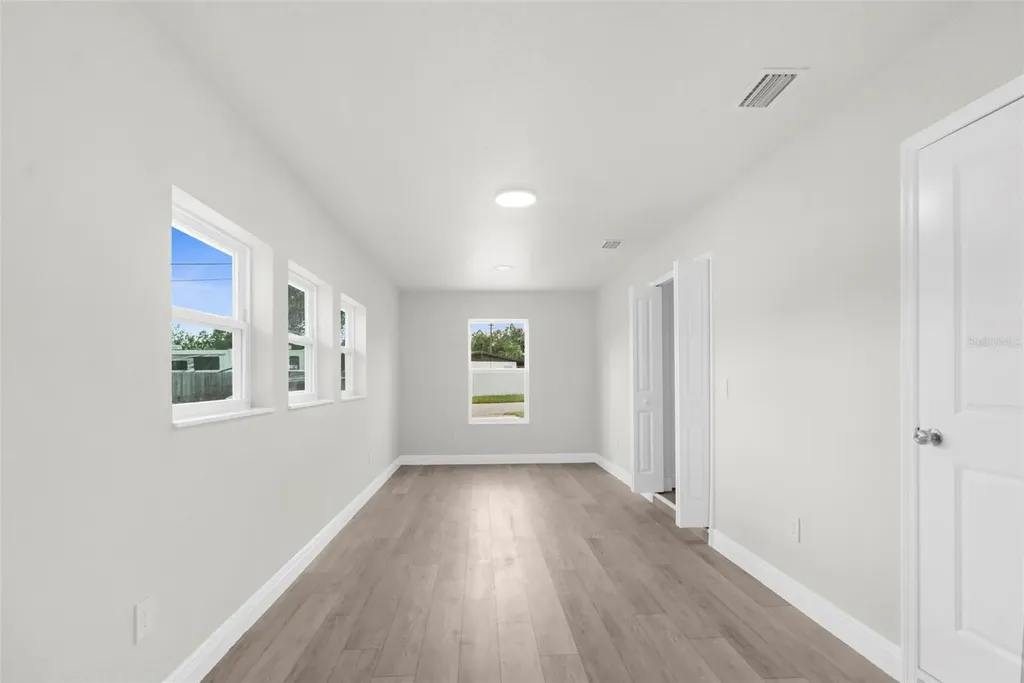 5704 S Coolidge Avenue Tampa FL 33616