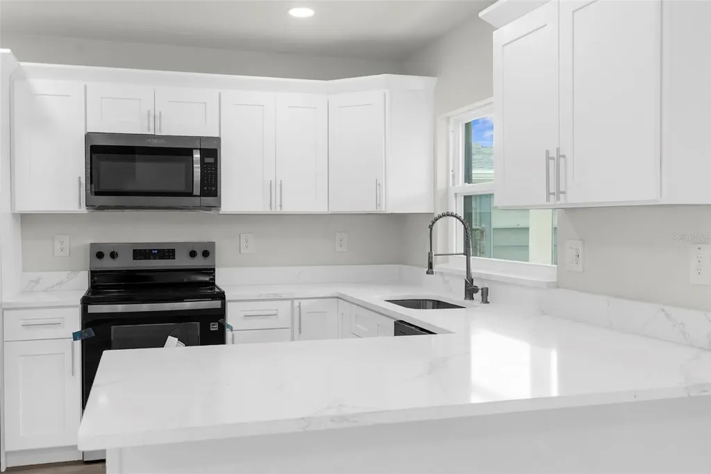 5704 S Coolidge Avenue Tampa FL 33616