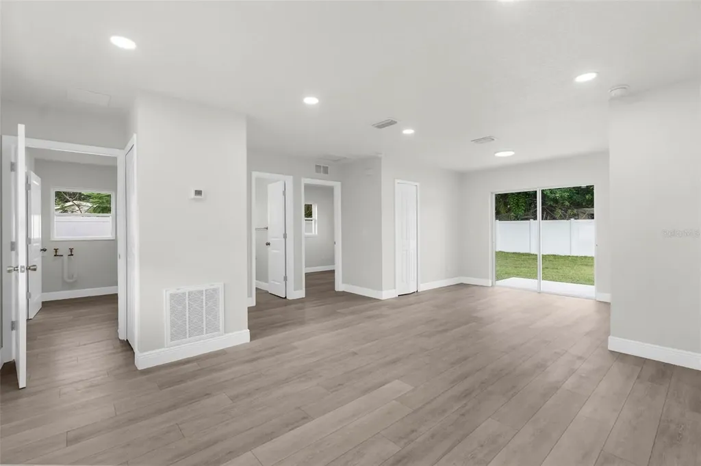 5704 S Coolidge Avenue Tampa FL 33616