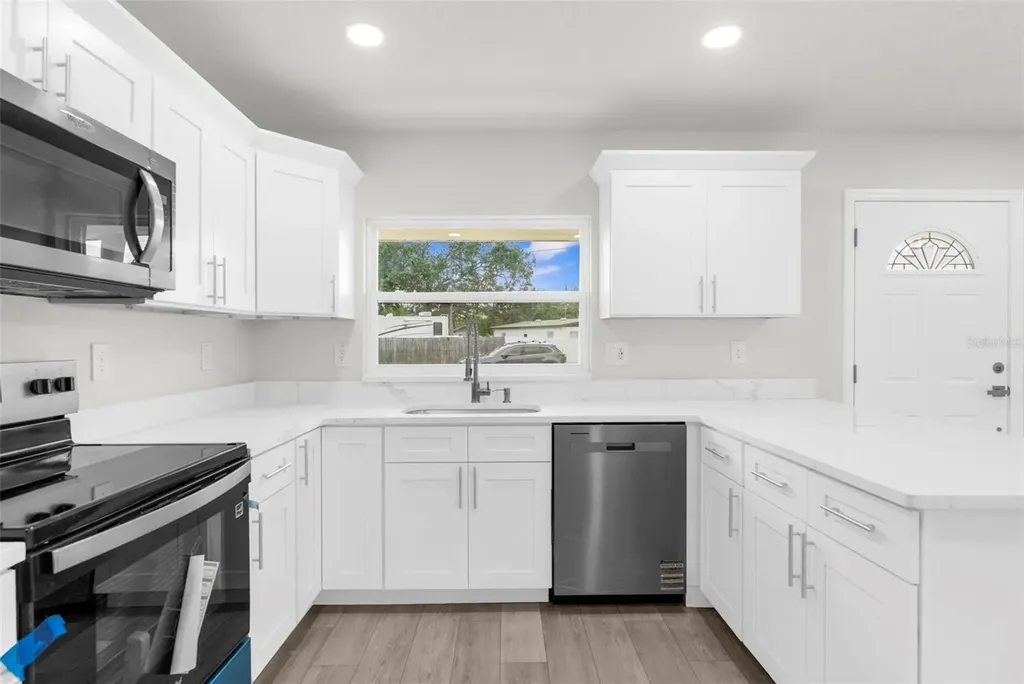 5704 S Coolidge Avenue Tampa FL 33616