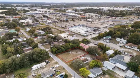 520 Poinsettia Road Auburndale FL 33823