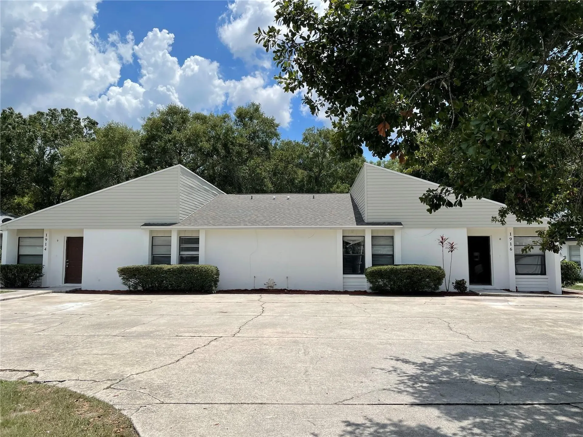 1918 Crystal Grove Drive Lakeland FL 33801