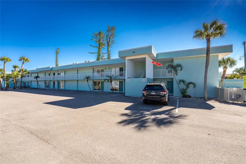 5055 N Beach Road Englewood FL 34223