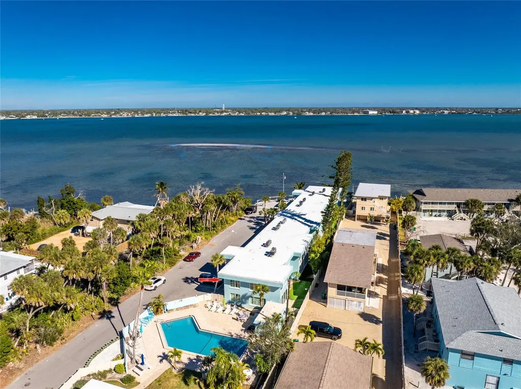 5055 N Beach Road Englewood FL 34223