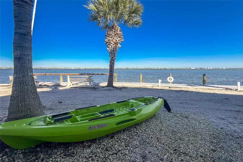 5055 N Beach Road Englewood FL 34223