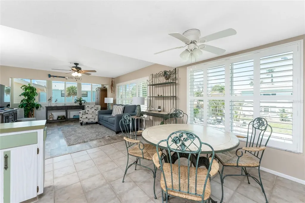 5055 N Beach Road Englewood FL 34223