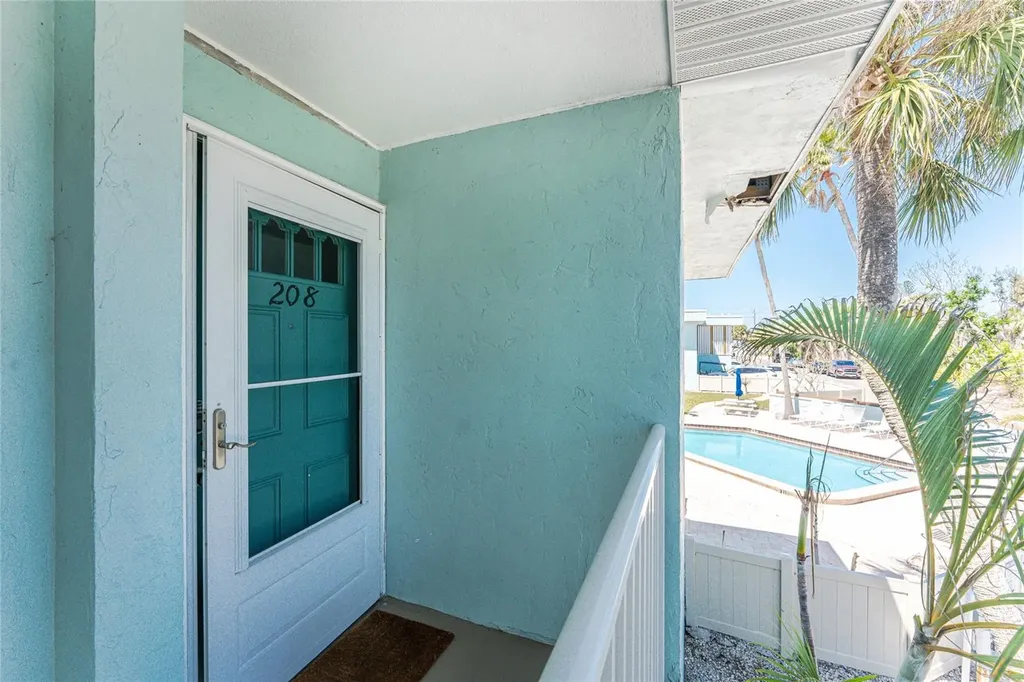 5055 N Beach Road Englewood FL 34223