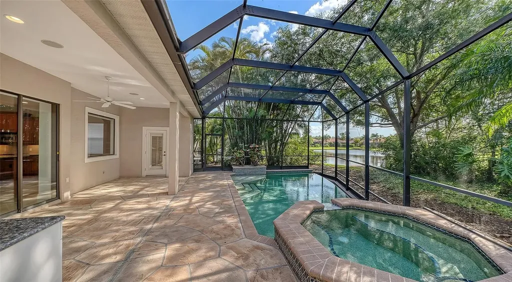 13911 Siena Loop Lakewood Ranch FL 34202