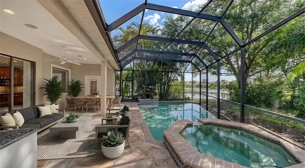 13911 Siena Loop Lakewood Ranch FL 34202