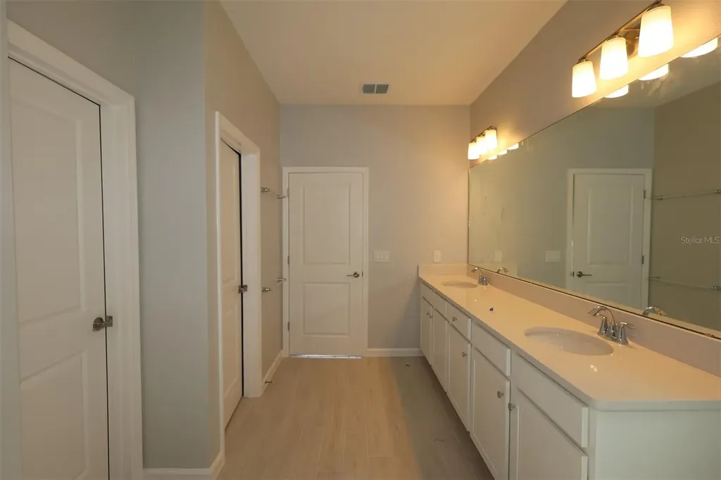 5105 Rain Shadow Drive St Cloud FL 34772