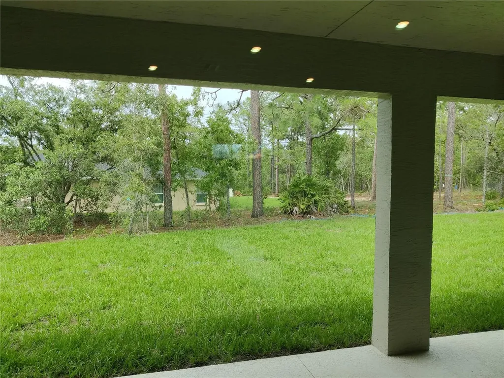 12275 Scarlet Ibis Avenue Weeki Wachee FL 34614